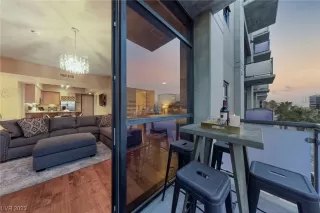 Photo #6: 2478574 Listing