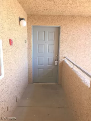 Photo #2: 2478666 Listing