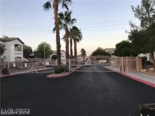 Photo #1: 2478712 Listing 