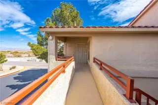 Photo #5: 2478787 Listing