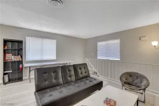 Photo #1: 2478811 Listing 