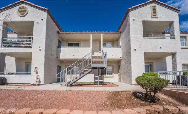 MLS: 2478866 Condo For Sale