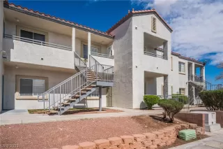 Photo #1: 2478866 Listing