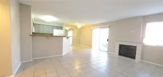 Photo #3: 2478877 Listing 