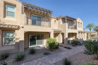 Photo #5: 2478880 Listing 