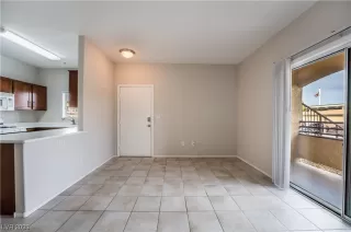 Photo #6: 2478888 Listing 