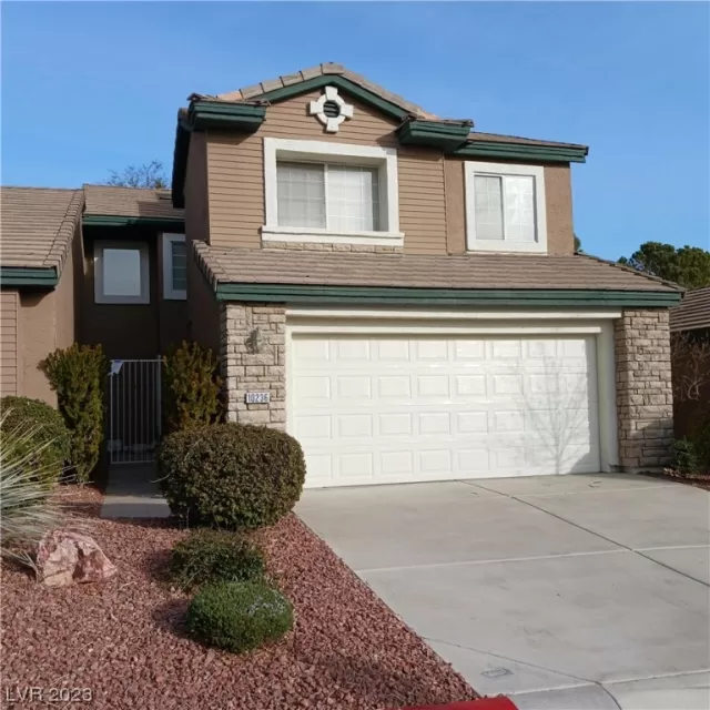 MLS: 2478891 Condo For Sale