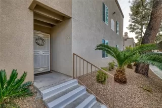 Photo #3: 2478906 Listing