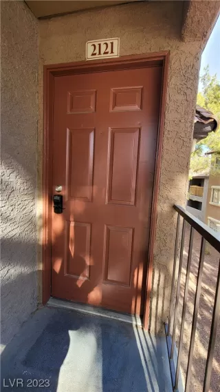 Photo #2: 2478923 Listing 