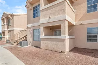 Photo #4: 2478966 Listing 