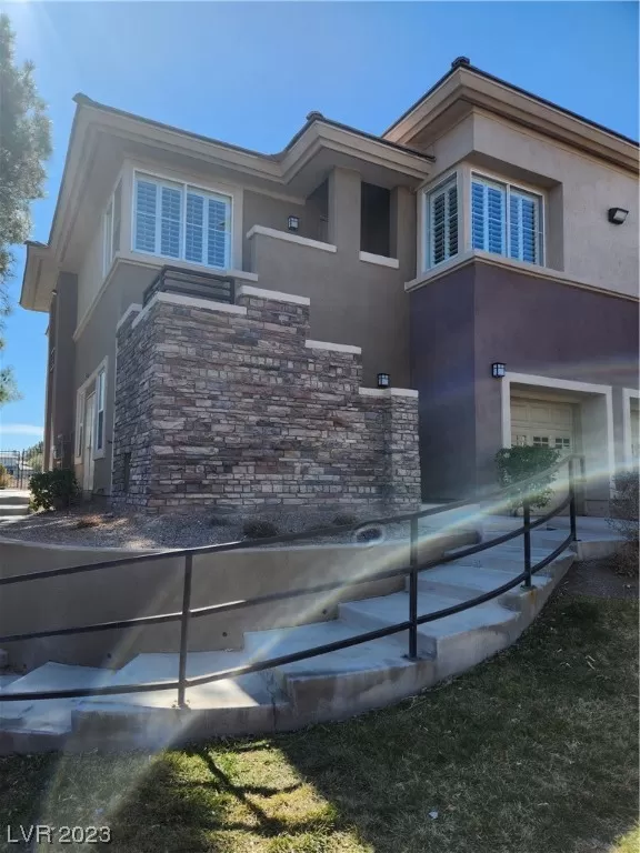 MLS: 2478971 Condo For Sale