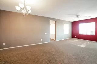 Photo #6: 2478989 Listing 