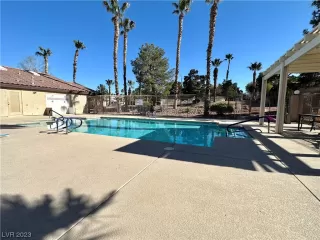 Photo #1: 2479026 Listing 