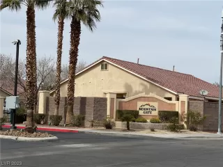 Photo #1: 2479064 Listing