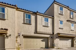 Photo #3: 2479097 Listing 