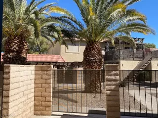 Photo #1: 2479123 Listing