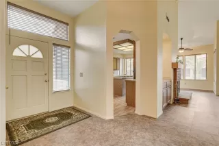 Photo #6: 2479135 Listing