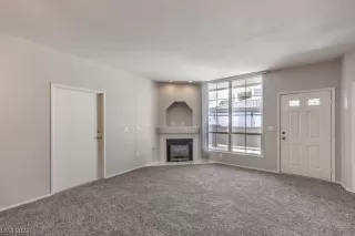 Photo #5: 2479225 Listing 