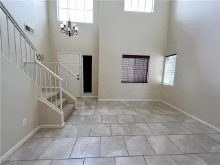 Photo #4: 2479273 Listing 