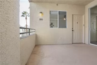 Photo #3: 2479295 Listing