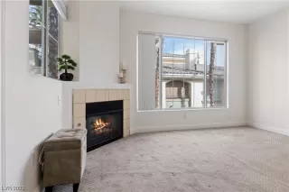 Photo #4: 2479295 Listing