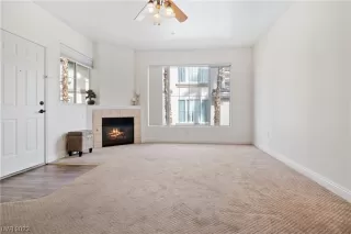 Photo #5: 2479295 Listing