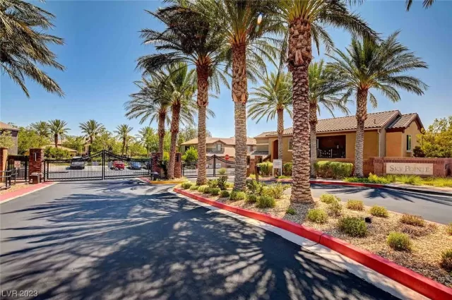 MLS: 2479300 Condo For Sale