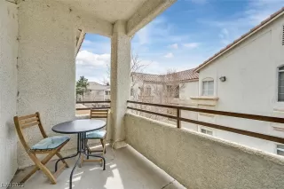 Photo #3: 2479309 Listing