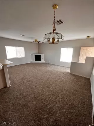 Photo #4: 2479357 Listing 