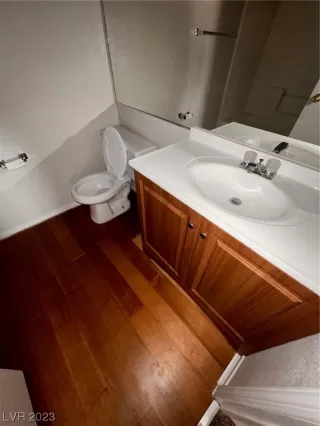 Photo #6: 2479357 Listing 