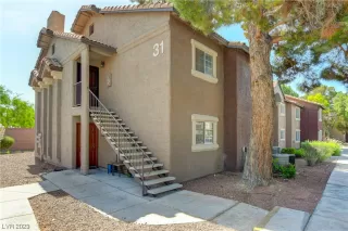 Photo #1: 2479383 Listing