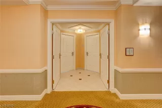 Photo #4: 2479389 Listing 