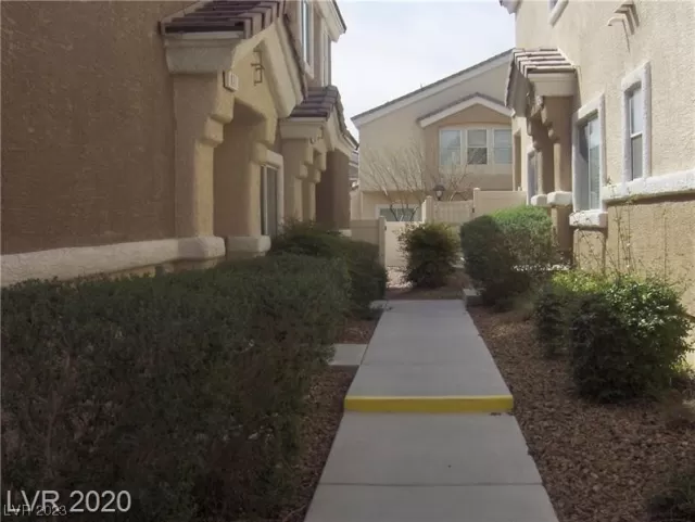 MLS: 2479408 Condo For Sale