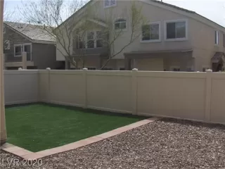 Photo #2: 2479408 Listing