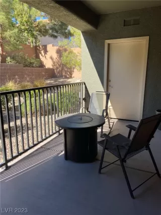 Photo #4: 2479432 Listing 