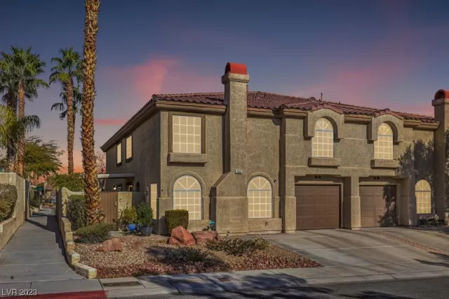 MLS: 2479460 Condo For Sale