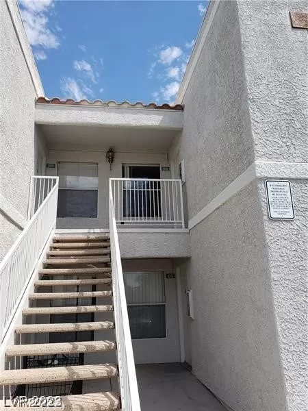 MLS: 2479502 Condo For Sale