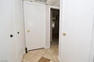 Photo #6: 2479522 Listing 