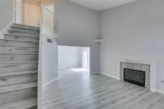 Photo #3: 2479527 Listing 