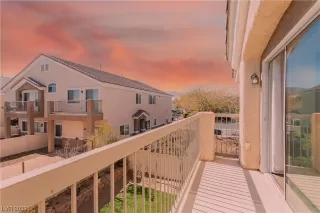 Photo #1: 2479540 Listing