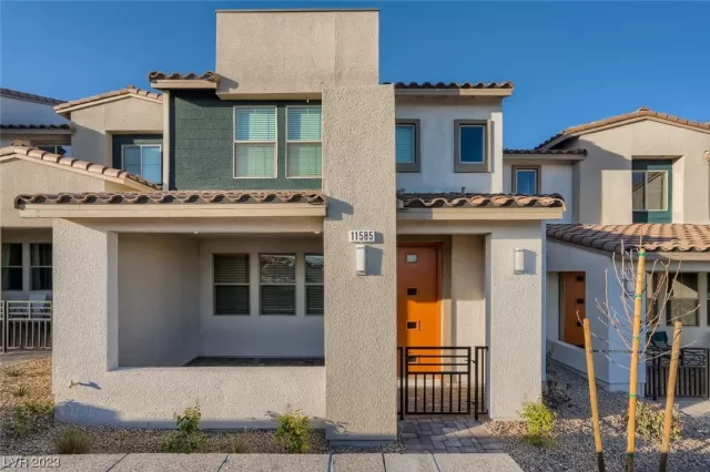 MLS: 2479559 Condo For Sale