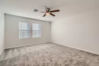 Photo #5: 2479559 Listing 