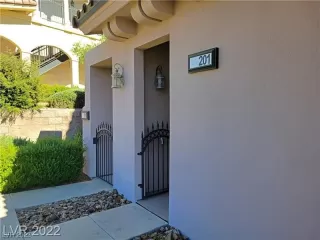 Photo #3: 2479570 Listing 