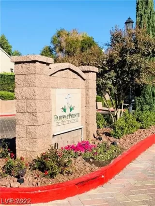 Photo #1: 2479587 Listing 