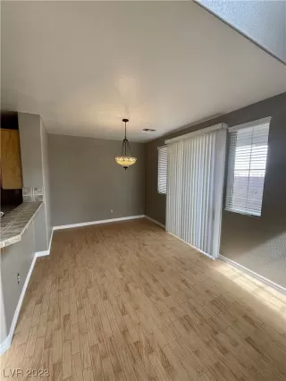 Photo #4: 2479587 Listing 