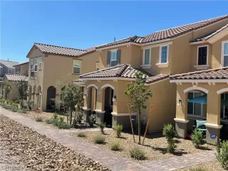 Photo #1: 2479603 Listing