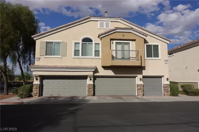 MLS: 2479611 Condo For Sale