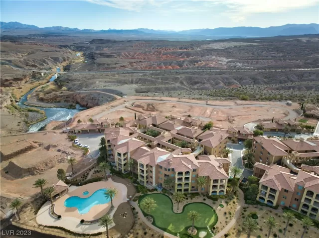 MLS: 2479645 Condo For Sale