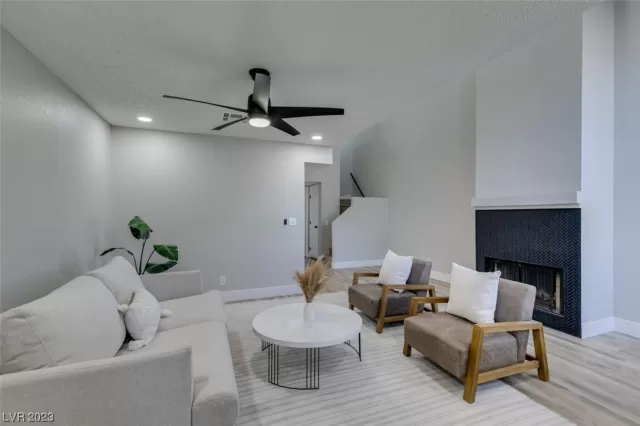 MLS: 2479646 Condo For Sale