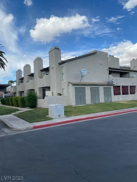 MLS: 2479699 Condo For Sale